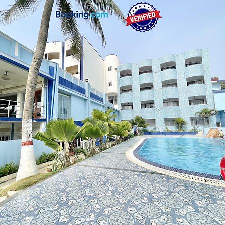 Hotel V-I Near Sea , Puri Private-Park -Gym-Spa Fully-Airconditioned-Hotel Lift-And-Parking-Facilities Breakfast-Included Zewnętrze zdjęcie
