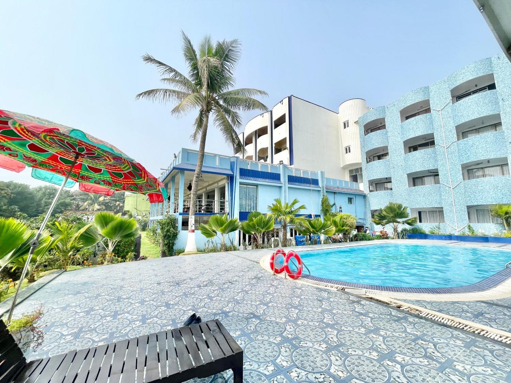 Hotel V-I Near Sea , Puri Private-Park -Gym-Spa Fully-Airconditioned-Hotel Lift-And-Parking-Facilities Breakfast-Included Zewnętrze zdjęcie