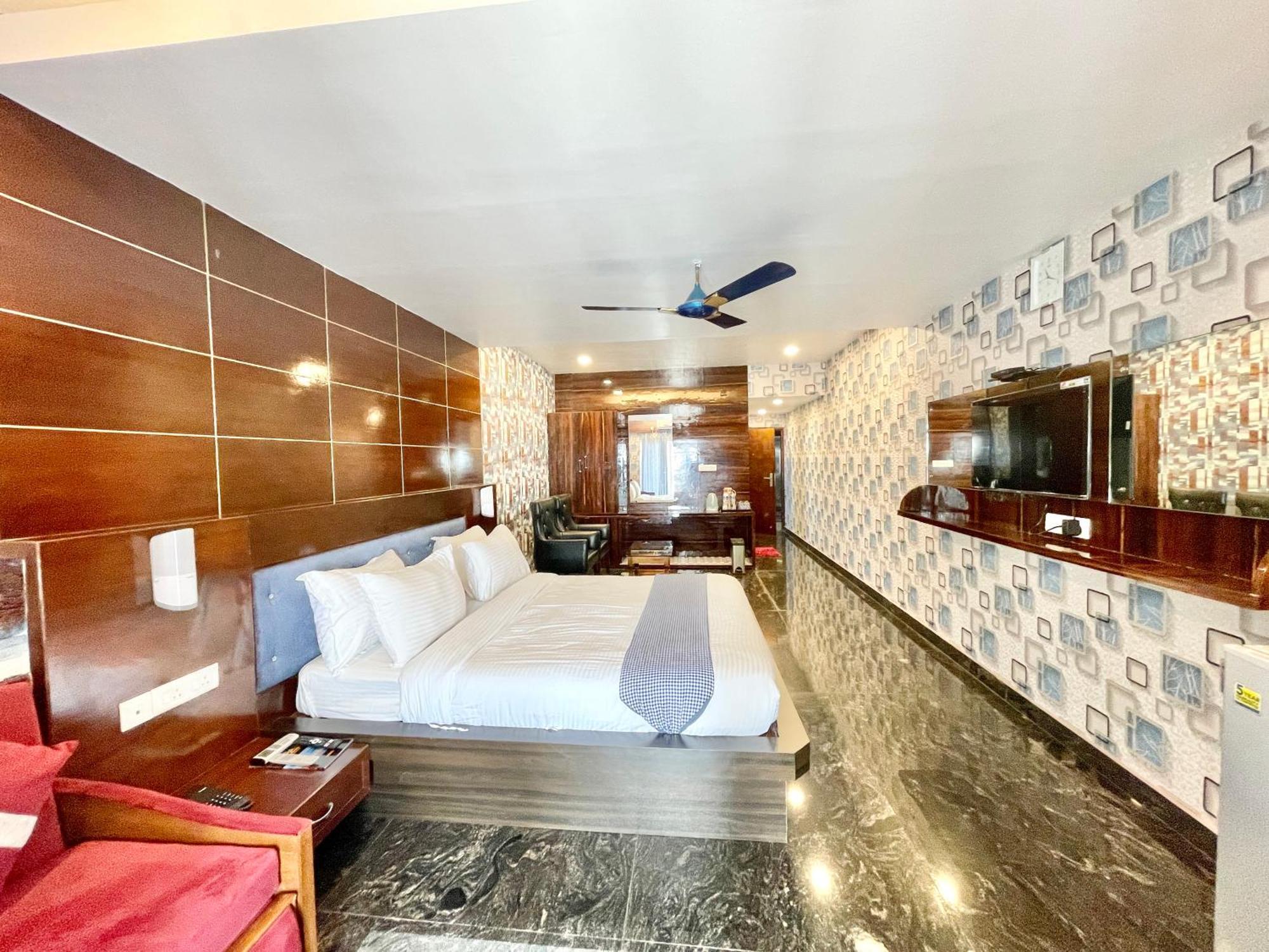 Hotel V-I Near Sea , Puri Private-Park -Gym-Spa Fully-Airconditioned-Hotel Lift-And-Parking-Facilities Breakfast-Included Zewnętrze zdjęcie