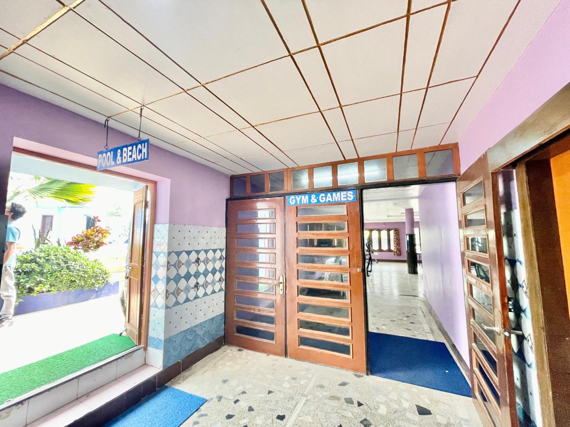 Hotel V-I Near Sea , Puri Private-Park -Gym-Spa Fully-Airconditioned-Hotel Lift-And-Parking-Facilities Breakfast-Included Zewnętrze zdjęcie