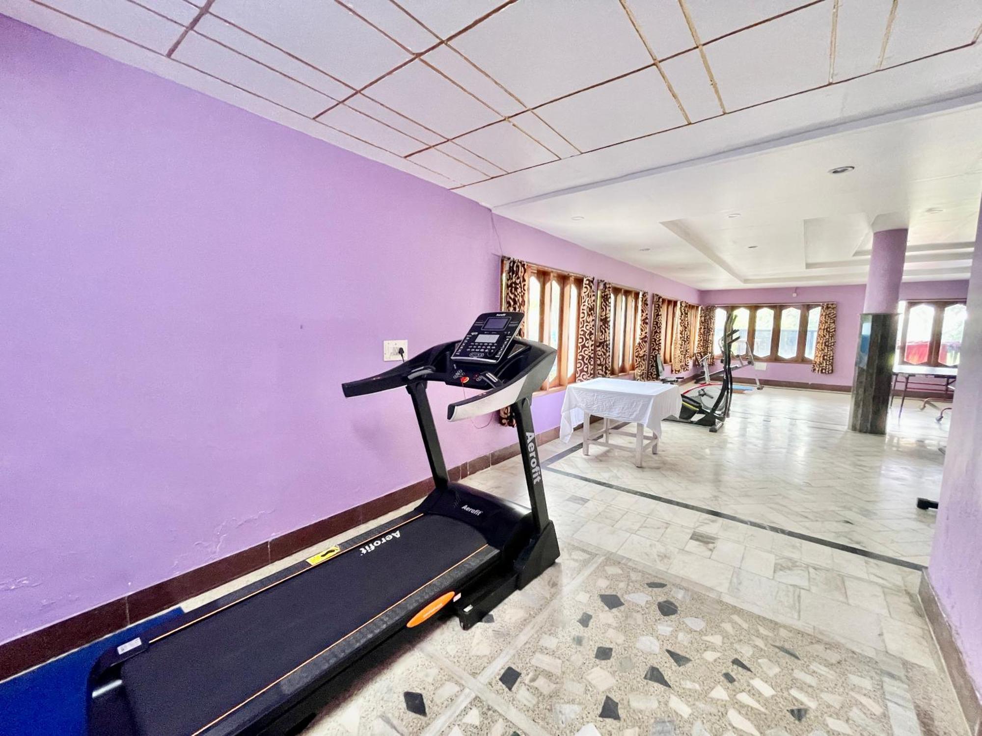 Hotel V-I Near Sea , Puri Private-Park -Gym-Spa Fully-Airconditioned-Hotel Lift-And-Parking-Facilities Breakfast-Included Zewnętrze zdjęcie