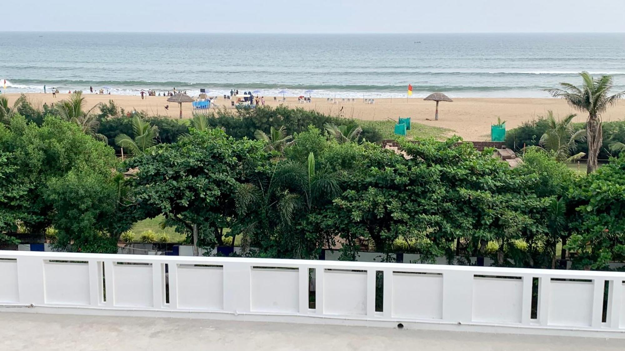 Hotel V-I Near Sea , Puri Private-Park -Gym-Spa Fully-Airconditioned-Hotel Lift-And-Parking-Facilities Breakfast-Included Zewnętrze zdjęcie